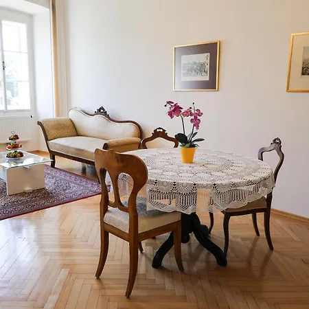 Benediktinerstift Ξενοδοχείο με διαμερίσματα